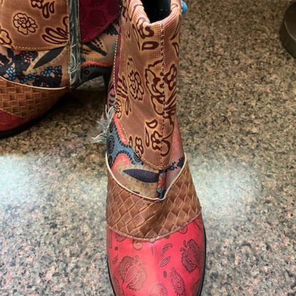 Pair of Art Deco Ankle Boots 10.5 - Picture 2 of 9